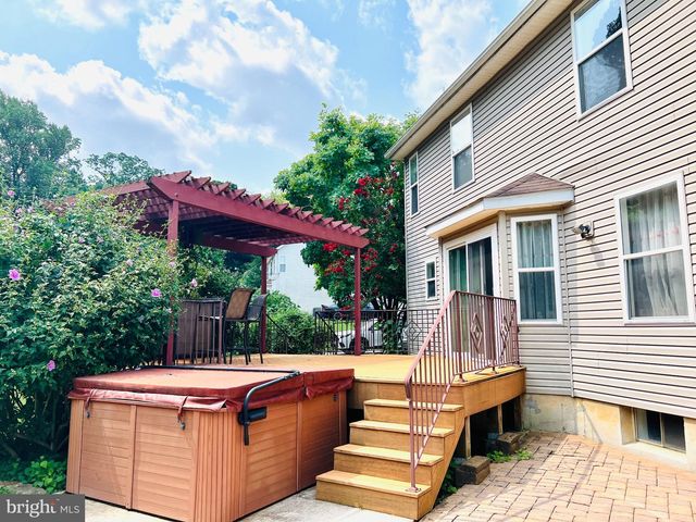 952 VALLEYBROOK RD, Garnet Valley, PA 19060