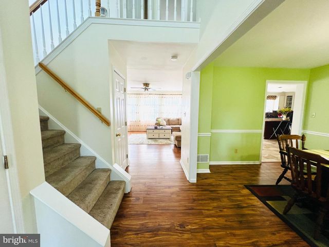 952 VALLEYBROOK RD, Garnet Valley, PA 19060