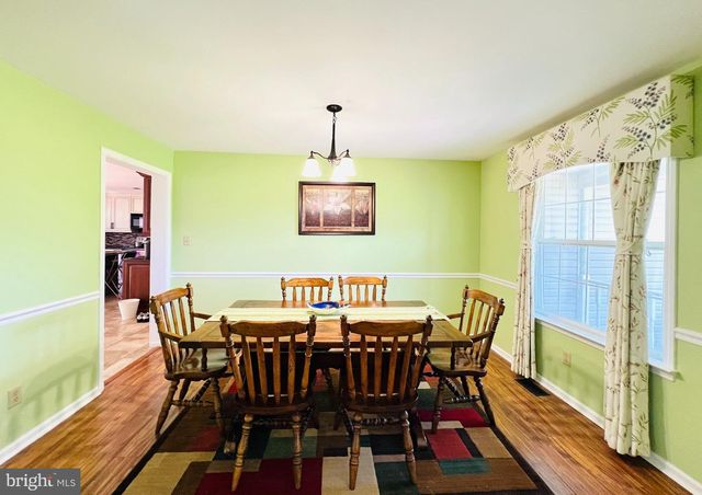 952 VALLEYBROOK RD, Garnet Valley, PA 19060