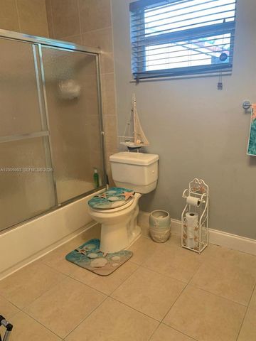 13216 SW 10th Ter, Miami, FL 33184