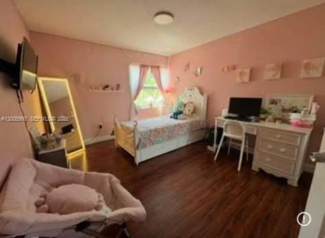 13216 SW 10th Ter, Miami, FL 33184