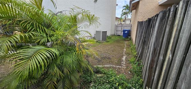 13216 SW 10th Ter, Miami, FL 33184