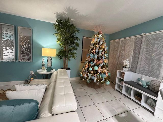 13216 SW 10th Ter, Miami, FL 33184