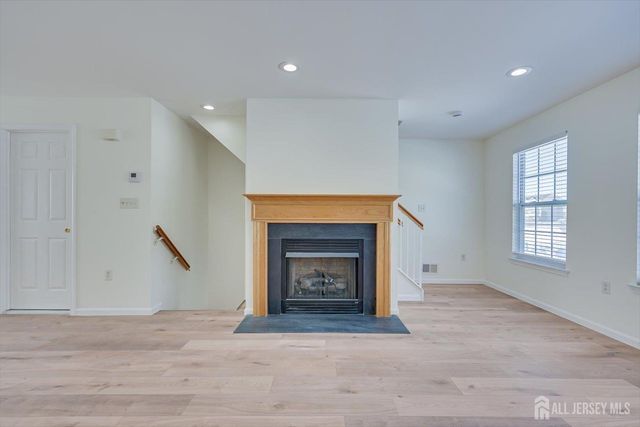 3 Kosmoski Terrace, Sayreville, NJ 08859