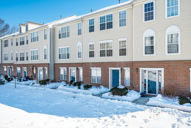 3 Kosmoski Terrace, Sayreville, NJ 08859