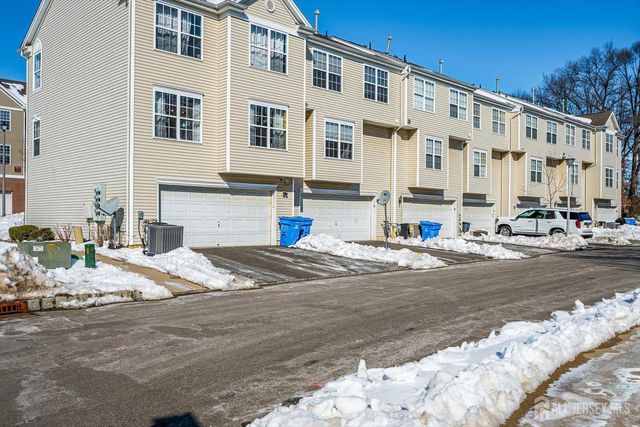 3 Kosmoski Terrace, Sayreville, NJ 08859