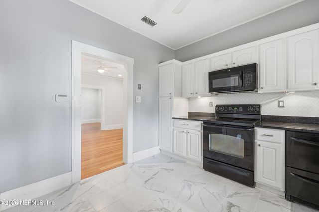 3947 BOONE PARK Avenue, Jacksonville, FL 32205