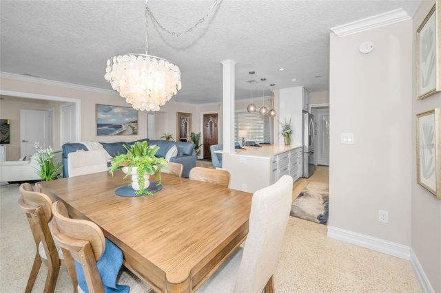 52 N PINE CIRCLE, Belleair, FL 33756