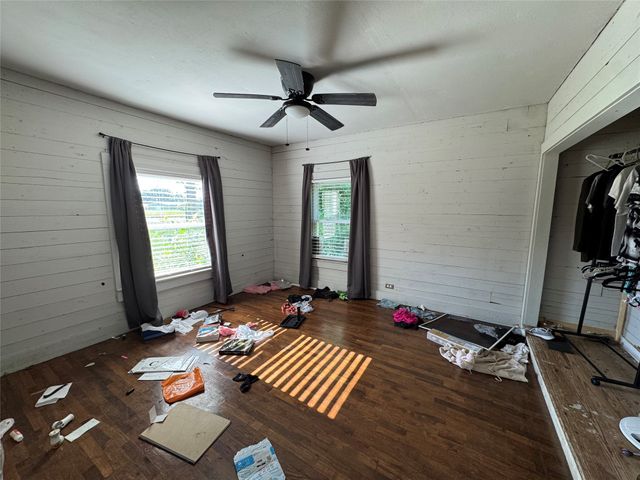 2107 S Fannin Avenue, Denison, TX 75020