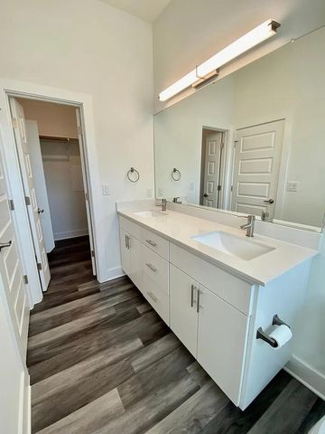 6102 Caddie ST A, Austin, TX 78741