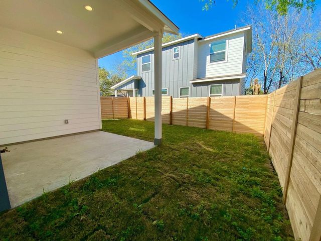 6102 Caddie ST A, Austin, TX 78741