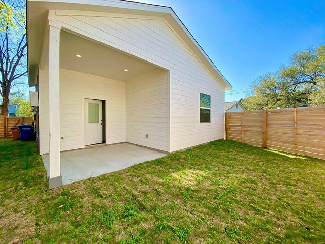 6102 Caddie ST A, Austin, TX 78741