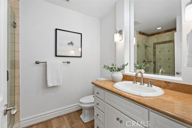 2 Aquila Way, Laguna Hills, CA 92679