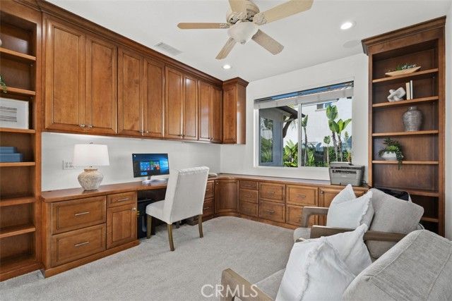 2 Aquila Way, Laguna Hills, CA 92679