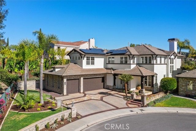 2 Aquila Way, Laguna Hills, CA 92679