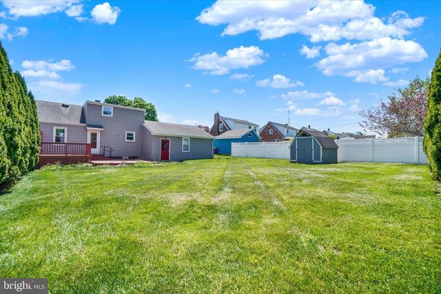 1919 ORANGE ST, York, PA 17404