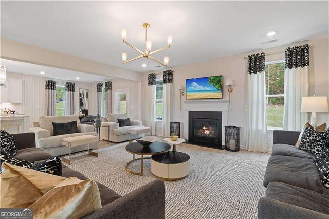 229 Ruthe Cove, Locust Grove, GA 30248