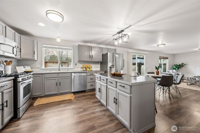 815 Nicholas Lane SE, Olympia, WA 98513