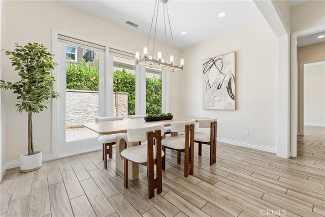 51 Stanza, Irvine, CA 92620