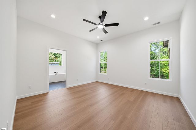 147 Bridwell Road, Woodruff, SC 29388