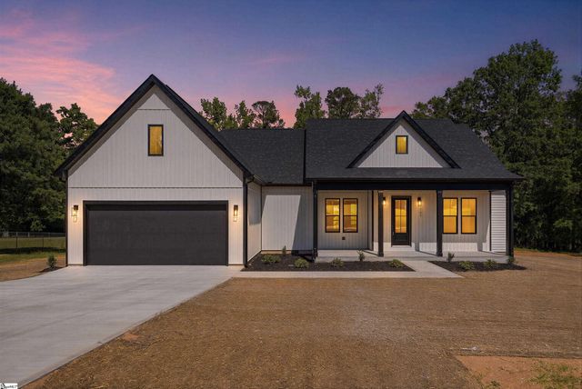 147 Bridwell Road, Woodruff, SC 29388