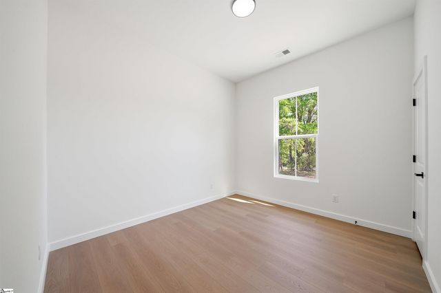 147 Bridwell Road, Woodruff, SC 29388