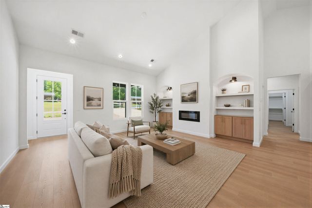 147 Bridwell Road, Woodruff, SC 29388