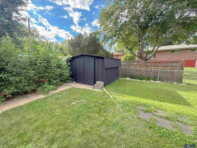 7920 Steinway Road, Lincoln, NE 68505