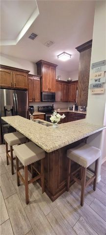 1421 Seabreeze, Alice, TX 78332