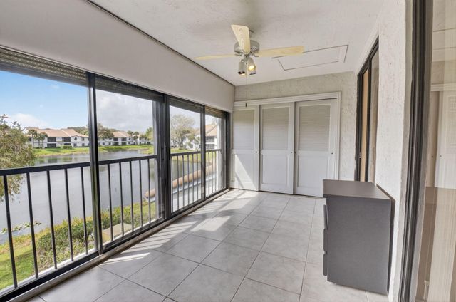 5394 Firenze Drive J, Boynton Beach, FL 33437