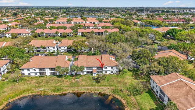 5394 Firenze Drive J, Boynton Beach, FL 33437