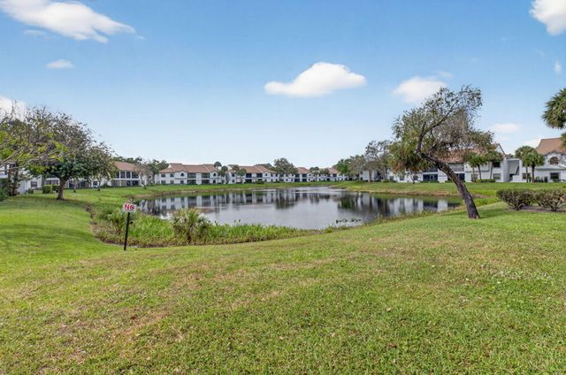 5394 Firenze Drive J, Boynton Beach, FL 33437
