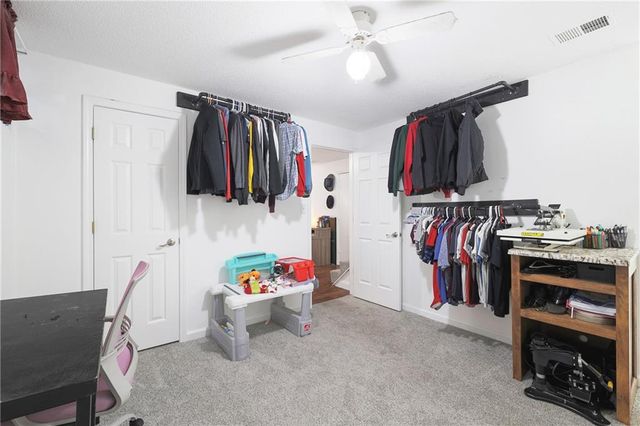 2407 Pearson Circle, Harrisonville, MO 64701