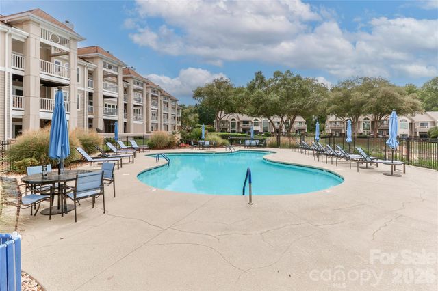 18563 Vineyard Point Lane, Cornelius, NC 28031