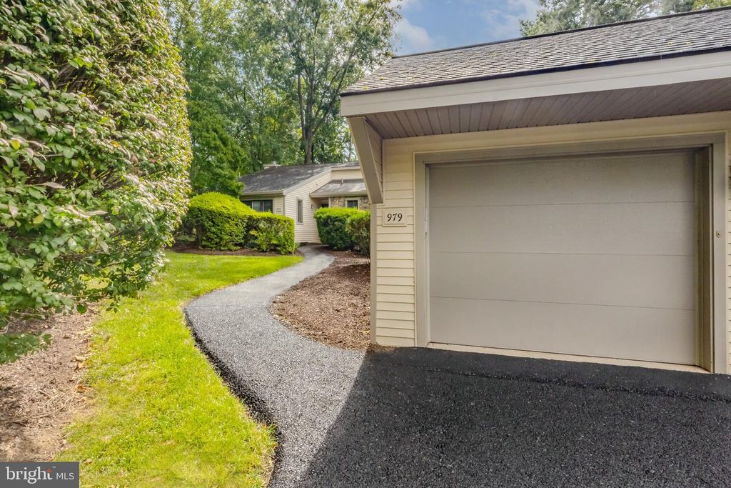 979 KENNETT WAY #979, WEST CHESTER, PA 19380 — photo 4