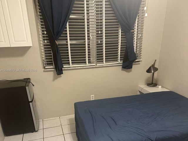 4401 NW 43rd Ave, Tamarac, FL 33319