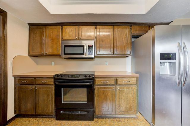 6712 Bayberry Drive, Oklahoma City, OK 73162