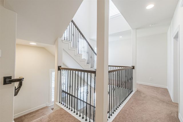 9 Laurelwood Drive, Pasadena, TX 77058