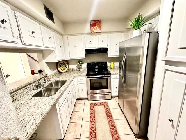 11002 Hammerly Boulevard 131, Houston, TX 77043