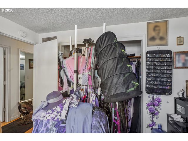 3305 Ne 15TH St, Gresham, OR 97030
