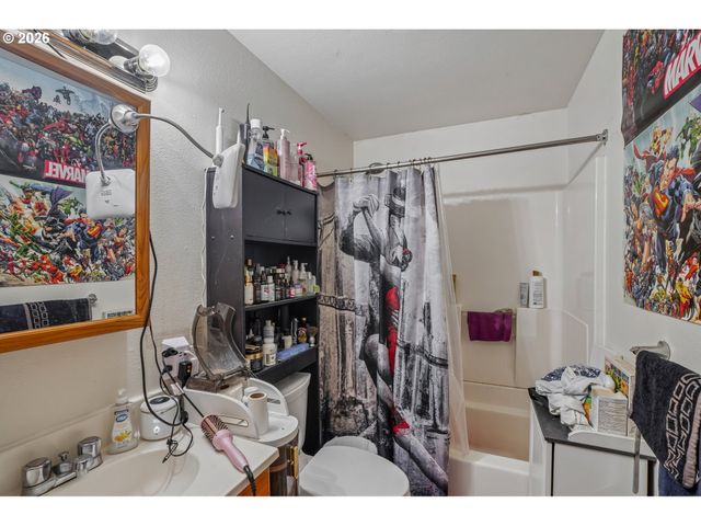 3305 Ne 15TH St, Gresham, OR 97030