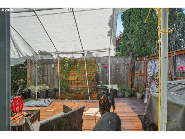 3305 Ne 15TH St, Gresham, OR 97030