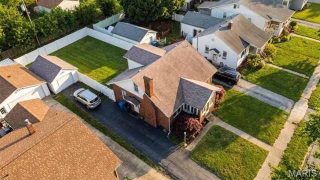 2330 Lynch Avenue, Granite City, IL 62040