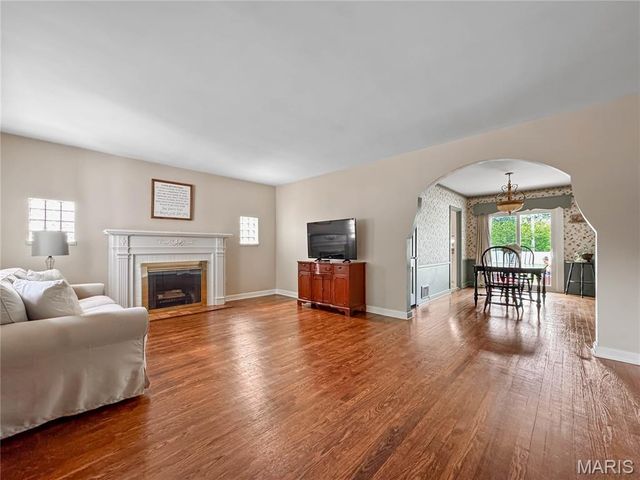 2330 Lynch Avenue, Granite City, IL 62040
