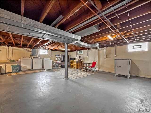 2330 Lynch Avenue, Granite City, IL 62040