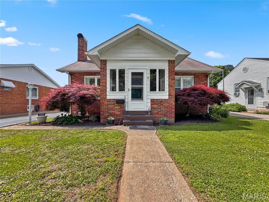 2330 Lynch Avenue, Granite City, IL 62040