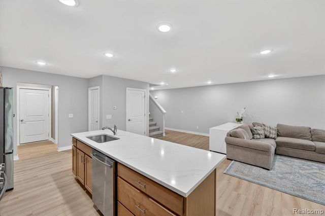 115 Parsons Lane, Saline, MI 48176