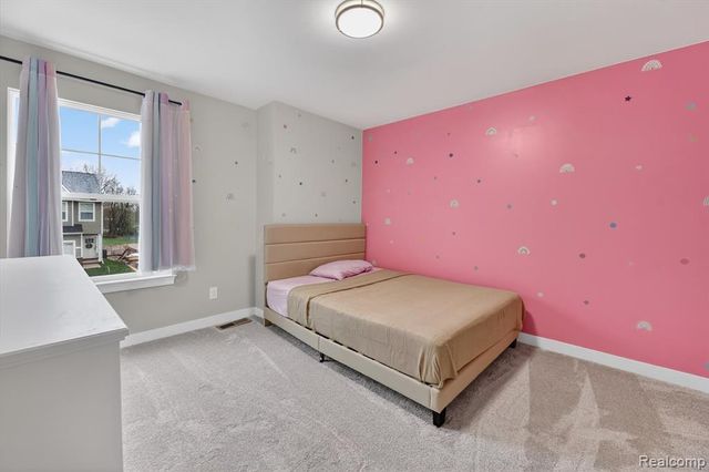 115 Parsons Lane, Saline, MI 48176