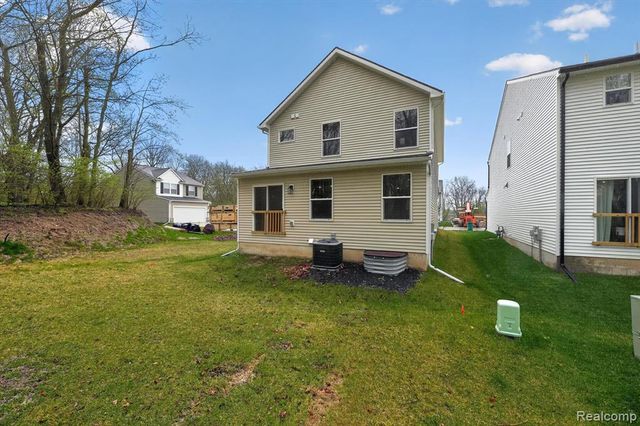 115 Parsons Lane, Saline, MI 48176