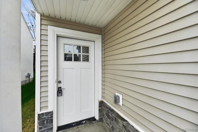 115 Parsons Lane, Saline, MI 48176